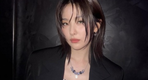 4 Padu Padan OOTD ala Seulgi RED VELVET, Fashionable Setiap Saat!