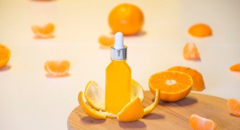 3 Serum Vitamin C Ampuh Pudarkan Hiperpigmentasi dengan Harga Rp50 Ribuan