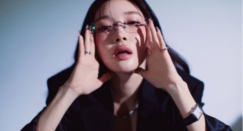 Angkat Tema Self-Discovery, Chung Ha Siap Comeback dengan Mini Album Alivio