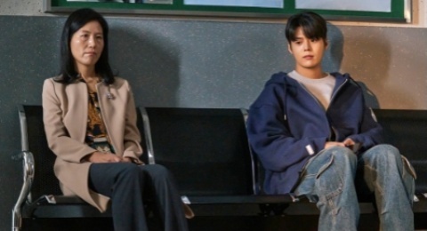 Ryeoun Hadapi Pengkhianatan Ibunya di Episode Terakhir Drama Namib