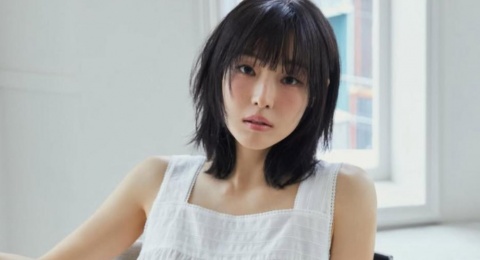 4 Gaya Kasual ala Jeon So Nee, Simpel tapi Tetap Stylish untuk Hangout!