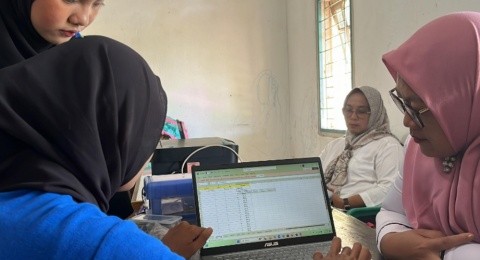 Mahasiswa KKN Unila Ciptakan Presensi Online untuk Aparatur Desa