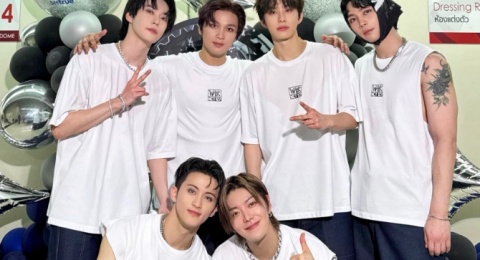 Gebrak Thunderdome Stadium, NCT 127 Sukses Gelar Konser 2 Hari di Bangkok