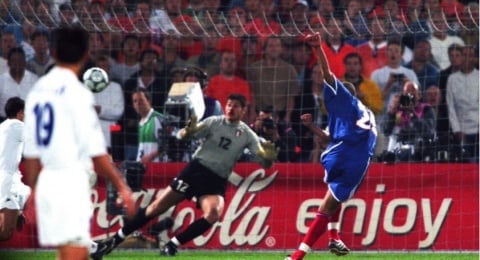Ingat Golden Goal? Aturan Sepak Bola yang Bikin Laga Tamat Seketika