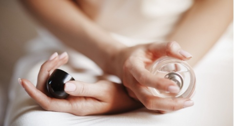 4 Parfum Lokal dengan Aroma Bunga yang Menyegarkan, Cocok Buat Lebaran!