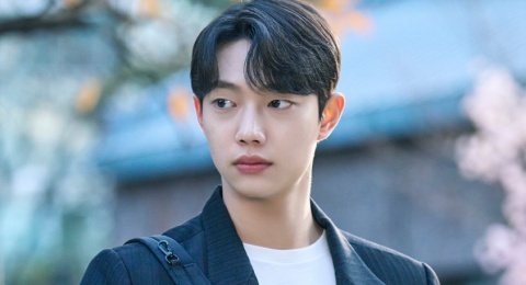 Jadi Idola Kampus, 3 Fakta Peran Jo Joon Young di 'Crushology 101'