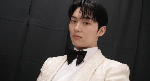 4 Inspirasi Outfit Harian dari Choi Hyun Wook, Gampang Ditiru!