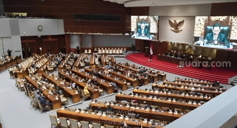 DPR di Persimpangan Jalan: Wakil Rakyat atau Pengkhianat Aspirasi?