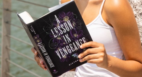 Penuh Misteri! Ini 3 Novel Berlatar Sekolah Asrama yang Bikin Merinding