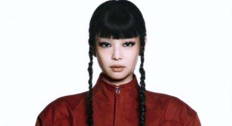 Ulasan Lagu JENNIE 'Like JENNIE': Simfoni Percaya Diri dan Gengsi