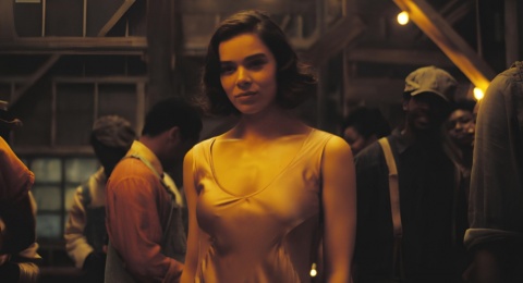 Hailee Steinfeld Akhirnya Kembali Bermusik Lewat Soundtrack Film Sinners