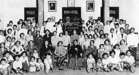 Relevansi Falsafah Pendidikan Ki Hadjar Dewantara dalam Sekolah Alam