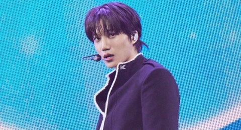 Comeback Solo Setelah 2 Tahun, Kai EXO Nangis di Showcase Album Wait On Me