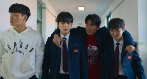Sinopsis Weak Hero 2, Kisah Baru Si-eun dengan Geng Lebih Brutal