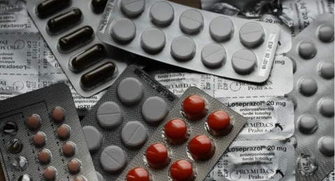 Dari Medan Tempur ke Obat-obatan: Kontroversi Rencana Pabrik Farmasi TNI