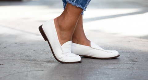 5 Pilihan Loafers yang Bikin OOTD Makin On Point, Cuma 100 Ribuan!