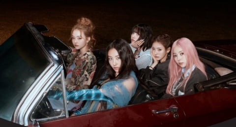 MEOVV Berusaha Temukan Jati Diri di Lagu Terbaru Bertajuk Drop Top