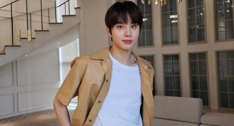 4 Padu Padan Chic ala Jungwoo NCT 127 yang Cocok untuk Daily OOTD Kamu!