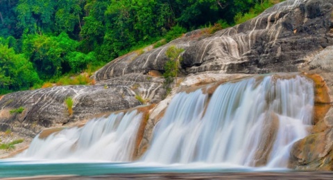 6 Rekomendasi Wisata Air Terjun di Sumba, Ada yang Mirip Niagara