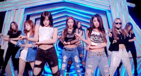 T-Ara Sugar Free: Lagu Patah Hati dalam Irama Pesta yang Membara