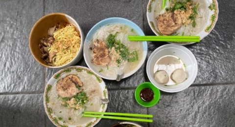 Warung Mie Cendana: Kuliner Viral dan Murah di Pasar Klojen Malang