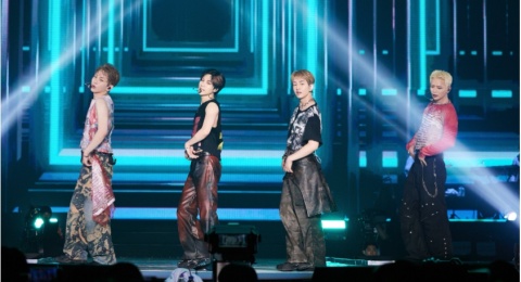 Gebrak KSPO Dome 3 Hari, SHINee Tampil Hot dan Enerjik di Ulang Tahun ke-17