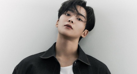 Rowoon Siap Berangkat Wamil, Bakal Gelar Fanmeeting sebagai Perpisahan
