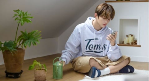 Emosional, Jihoon TWS Jadi Remaja Baper Saat Cover Lagu Face to Face Karya Ruel