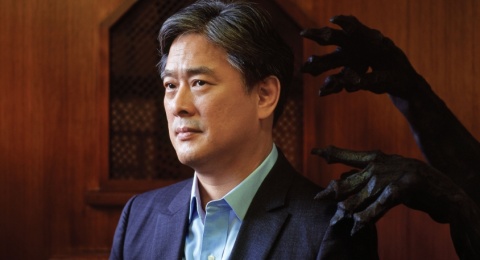 Park Chan-wook Bertekad Ingin Adaptasi Novel dari Peraih Nobel Han Kang