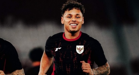 Gabung Klub Liga Yunani, Dean James Panaskan Persaingan Bek Kiri Timnas!