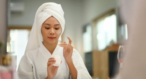 4 Pelembab Gel untuk Kulit Berminyak dan Redakan Redness, Harga Rp43 Ribu!