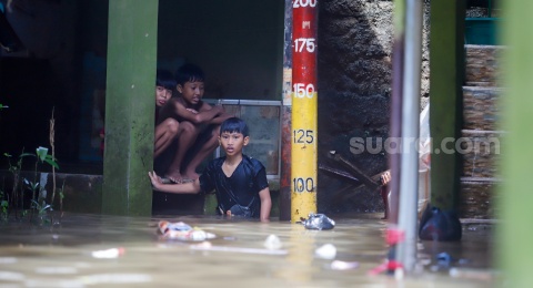 Banjir Saat Kemarau: Alarm Bahaya Krisis Iklim yang Tak Bisa Disepelekan