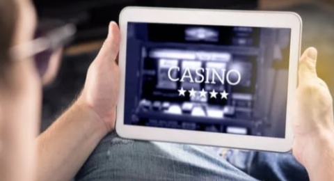 Negara di Layar Taruhan: ASN dan Dosa Kolektif Judi Online