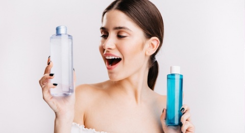 4 Exfoliating Toner Ukuran Besar untuk Kulit Lebih Glowing, Dijamin Awet!