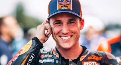 Pol Espargaro Komentari Performa Pecco Bagnaia: Dia Terlihat Tidak Nyaman