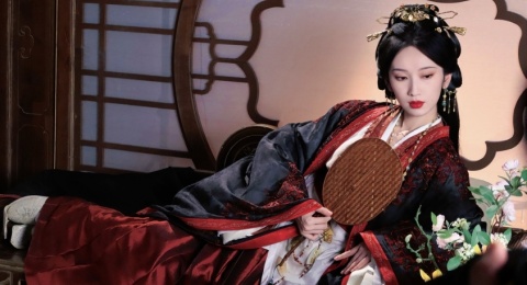 4 Drama China Kostum Liu Lingzi, Terbaru The Princess's Gambit