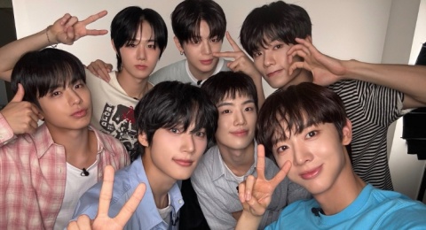 How Can I Do oleh EVNNE: Ingin Memahami Emosi Cinta dengan Cara Tersendiri