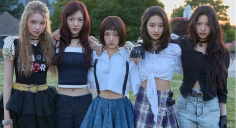 Dancing Alone oleh KiiiKiii: Menghargai Momen dan Kenyamanan dalam Kenangan