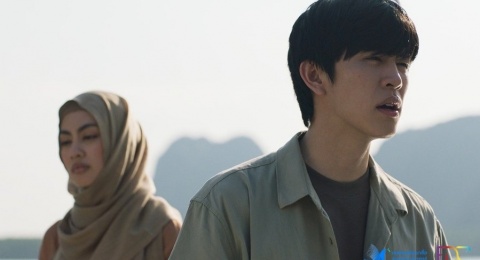 Sinopsis Film 'Panyi I Sea You', Dibintangi Save Saisawat dan Ging Areeya