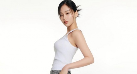 Mix and Match All-White: Intip 4 Gaya Chic ala BIBI, Cocok Buat Daily Look