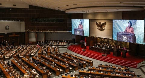 Terbongkar! Anggota DPR Pajaknya Dibayarin Negara, Netizen: Terus Gaji Gede Buat Apa?