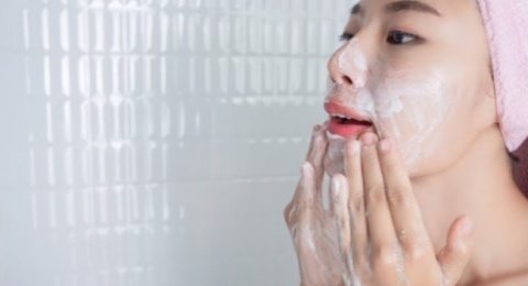4 Cleanser Korea Salicylic Acid Bikin Wajah Auto Bersih dan Bebas Jerawat!