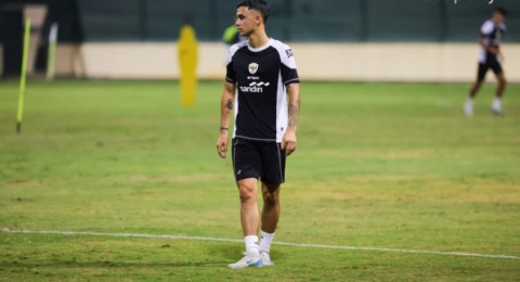 Eliano Reijnders Dikabarkan Mendekat, Persib Kian Disesaki Pemain Berlabel Timnas Indonesia