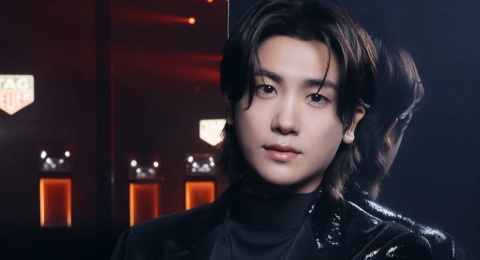 OOTD Pria Kekinian: 4 Padu Padan Fashion Simpel ala Park Hyung Sik