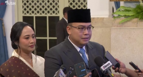 Rangkap Jabatan, Angga Raka Prabowo Dibela Akademisi