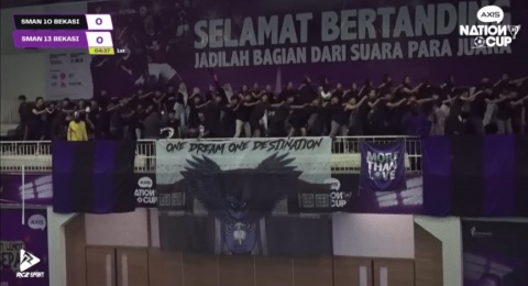 Suporter SMA 10 Bekasi Penuh Energi, Grand Final ANC 2025 Bakal Makin Pecah!