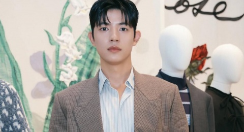 Gaya Outerwear Pria Kekinian ala Park Solomon: 4 OOTD yang Wajib Disontek!