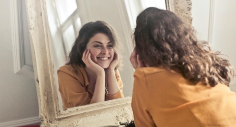Melambat untuk Bahagia: Mengenal Manfaat Gaya Hidup Slow Living