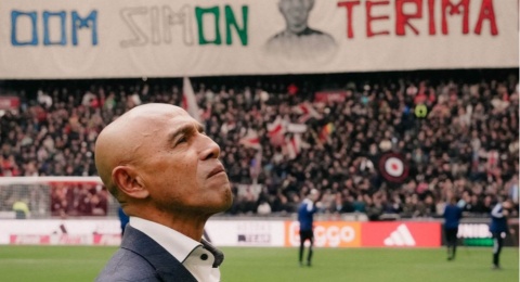 Simon Tahamata dan Komentarnya yang Perkuat Fakta Indonesia Butuh Pelatih Sekarakter STY