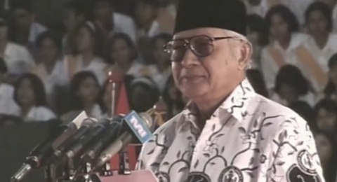 Pesannya Masih Relevan, Pidato Hari Guru Nasional 1996 Presiden Soeharto Kembali Viral